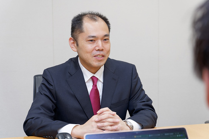 松田英明氏